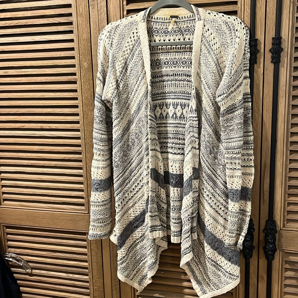 FREE PEOPLE Handkerchief hem cardigan